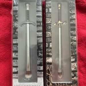 NWT Game of Thrones Eye Shadow Brush